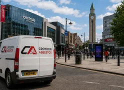 croydon-asbestos-van-centrale-croydon-town-centre